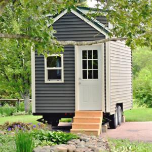 Cheap New Zealand AZ150 Light Steel Prefab Mobile Home Trailer Caravans Tiny House On Wheels wholesale