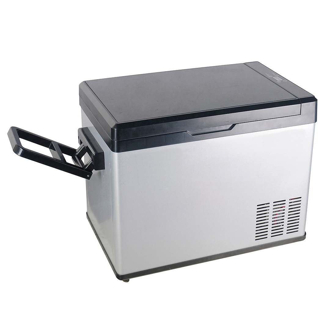Cheap Mini Small Car Fridge Cooler 40L With 10℃~-20℃ Refrigeration Temperature Scope wholesale