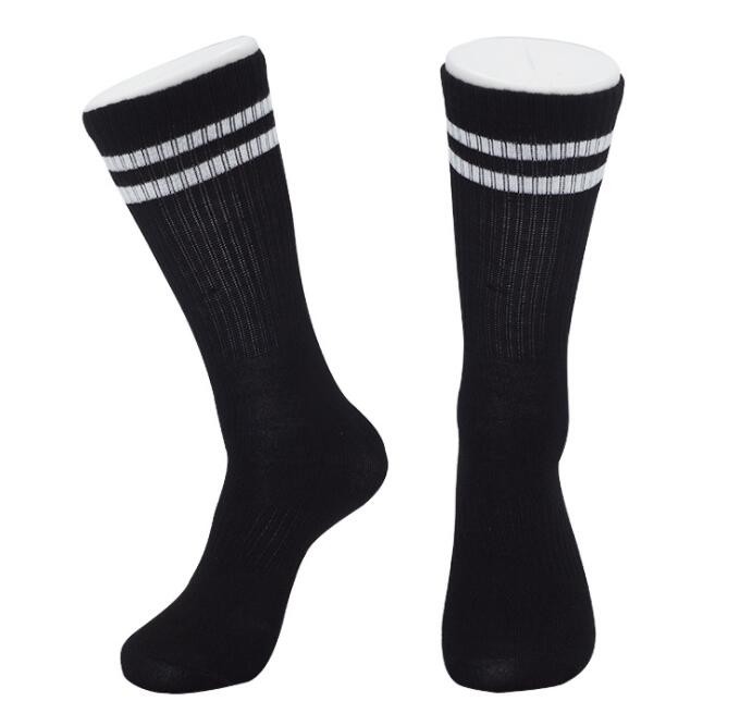 Cheap 2021Top Manufacturers customized low high cut football socks mens fashion socks accept the customer logo wholesale