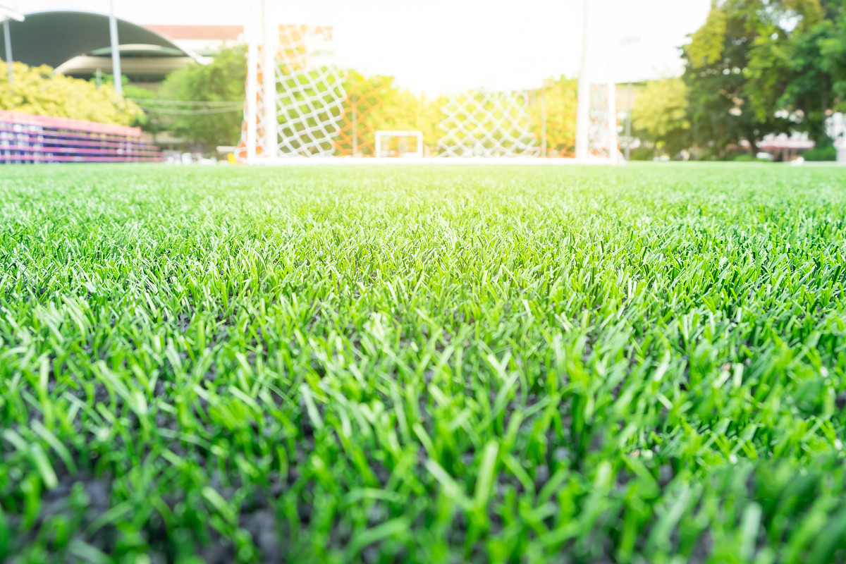 Cheap Anti Ultraviolet Artificial Grass Sports Flooring 30mm Garden Landscape Lawn wholesale