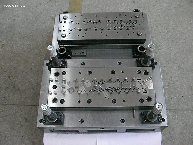 Cheap Metal Progressive Stamping Tool For Bending Cutting And Punching wholesale