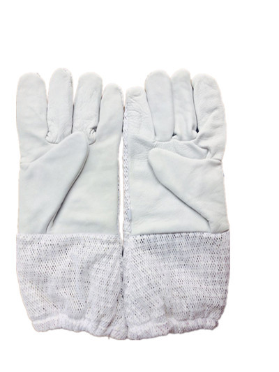 Cheap Sting Proof Beekeeping Gloves , Beekeeping Protective Clothing For Bee Keepers wholesale