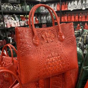 Cheap Microfiber Croc Leather Fabric Recycle Friendly For Lady'S Hang Bag wholesale