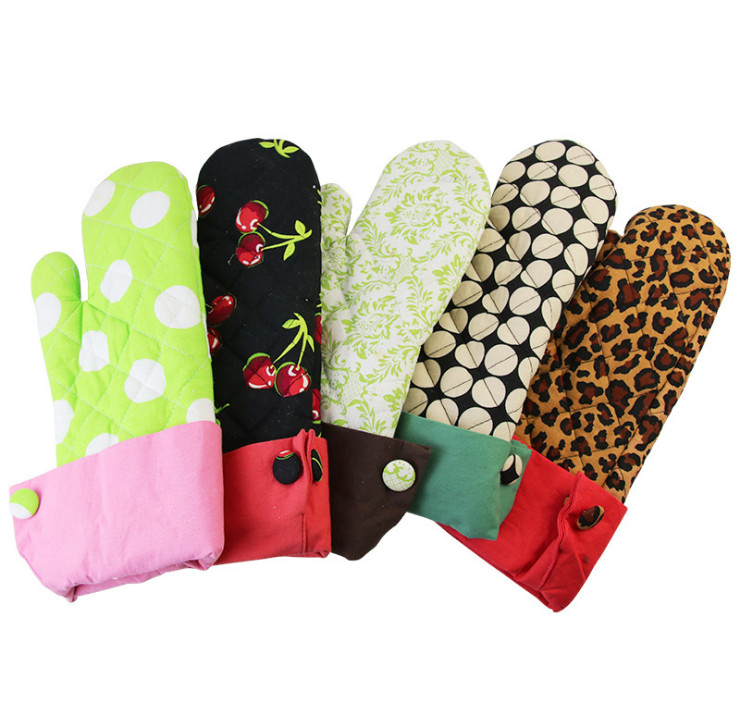 Buy cheap Durable Funny Custom Oven Mitts Eco Friendly Comfortable For Kitchen from wholesalers