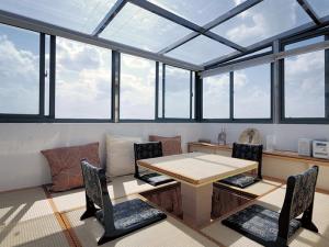 Cheap Skylight Patio Sun Rooms , Natural Light Aluminium Shade Louvres ISO9001 wholesale
