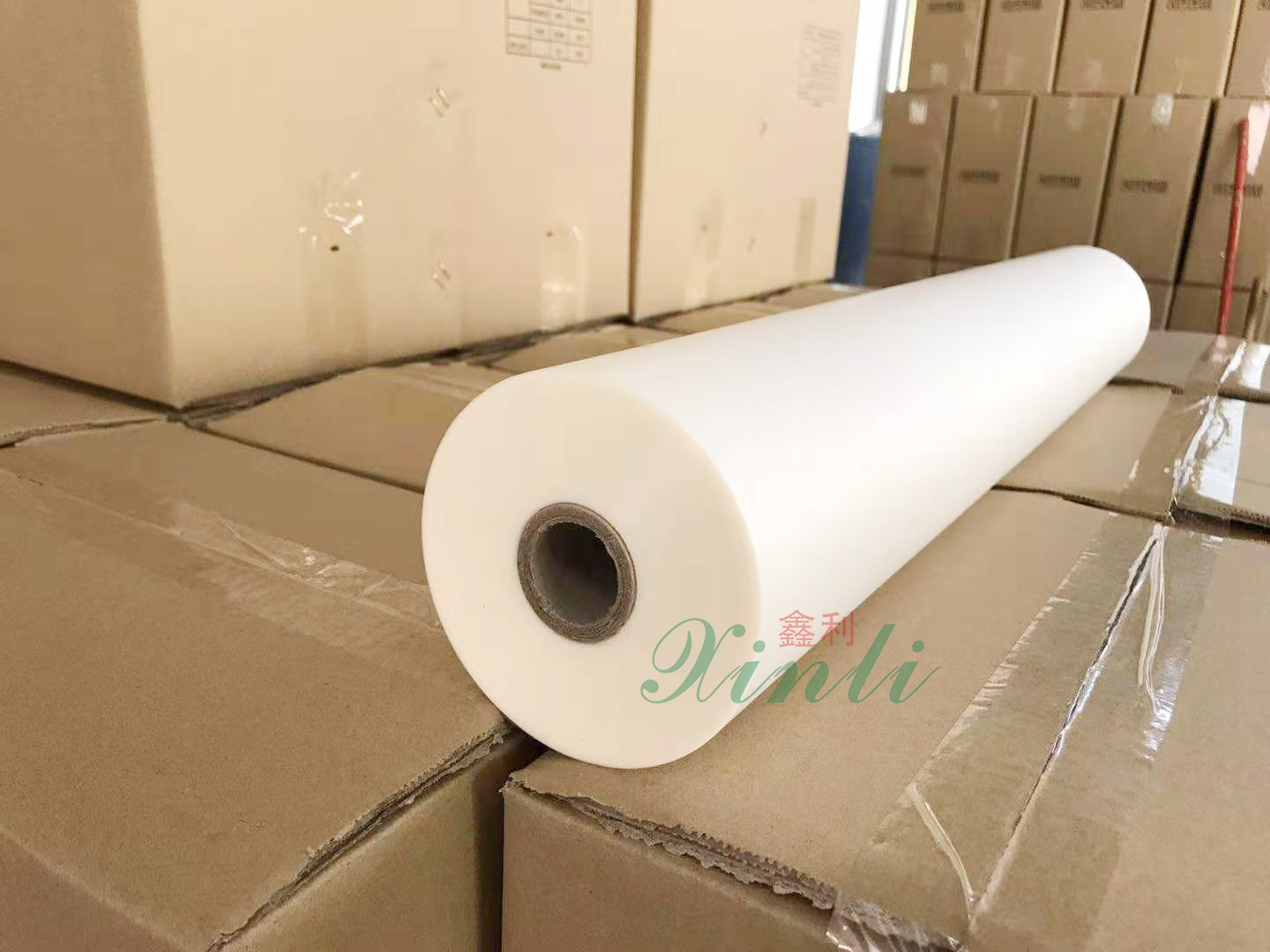 China XinLi Super Sticky Hot Digital Laminating Film Rolls Especially For Heavy Silicone Oil Prints on sale