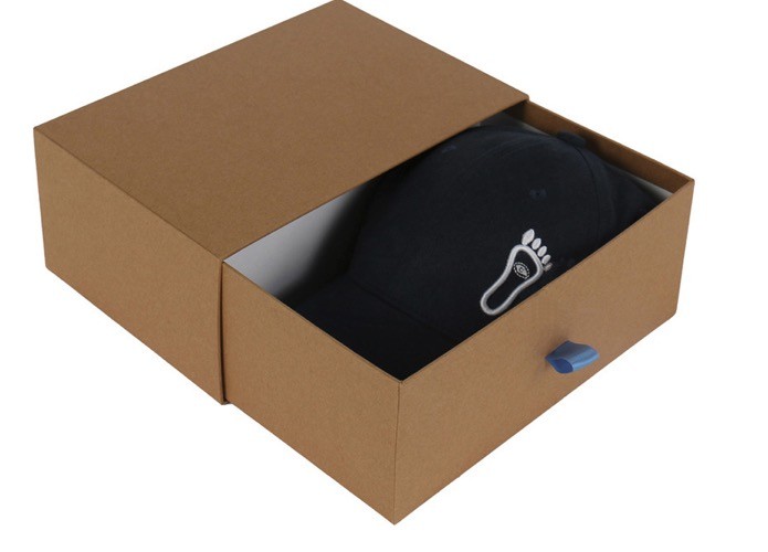 Cheap Customized Wood Paper Apparel Gift Boxes , Jewellery Package With Metal Lock wholesale