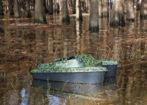 Cheap Deliverance camouflage sonar fish finder autopilot bait boat style radio control wholesale