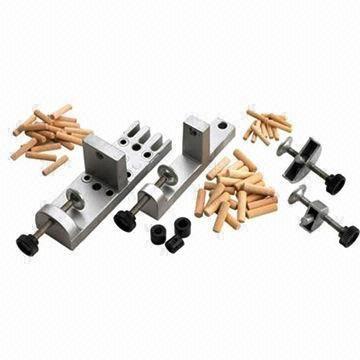 China Dowel Jig Kit, Keeps Wood Being Fixed for Drilling Precise Hole for DIY Furniture on sale