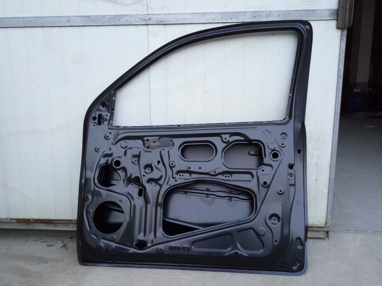 China Toyota Hilux Vigo Pickup Diesel / Petrol Type Front Car Door Replacement on sale