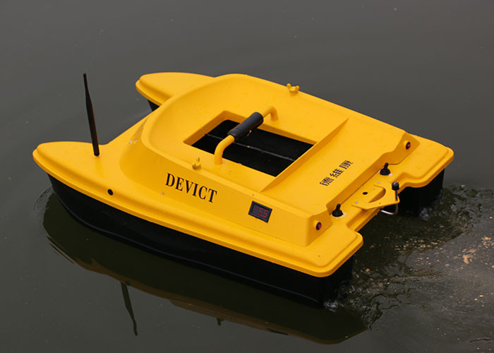 Cheap Yellow rc fishing bait boat remote frequency 2.4G two engines Structure DEVC-303 wholesale