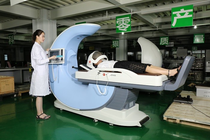Cheap Innovative Design Non Surgical Spinal Decompression System 0-150mm Bed Translation wholesale