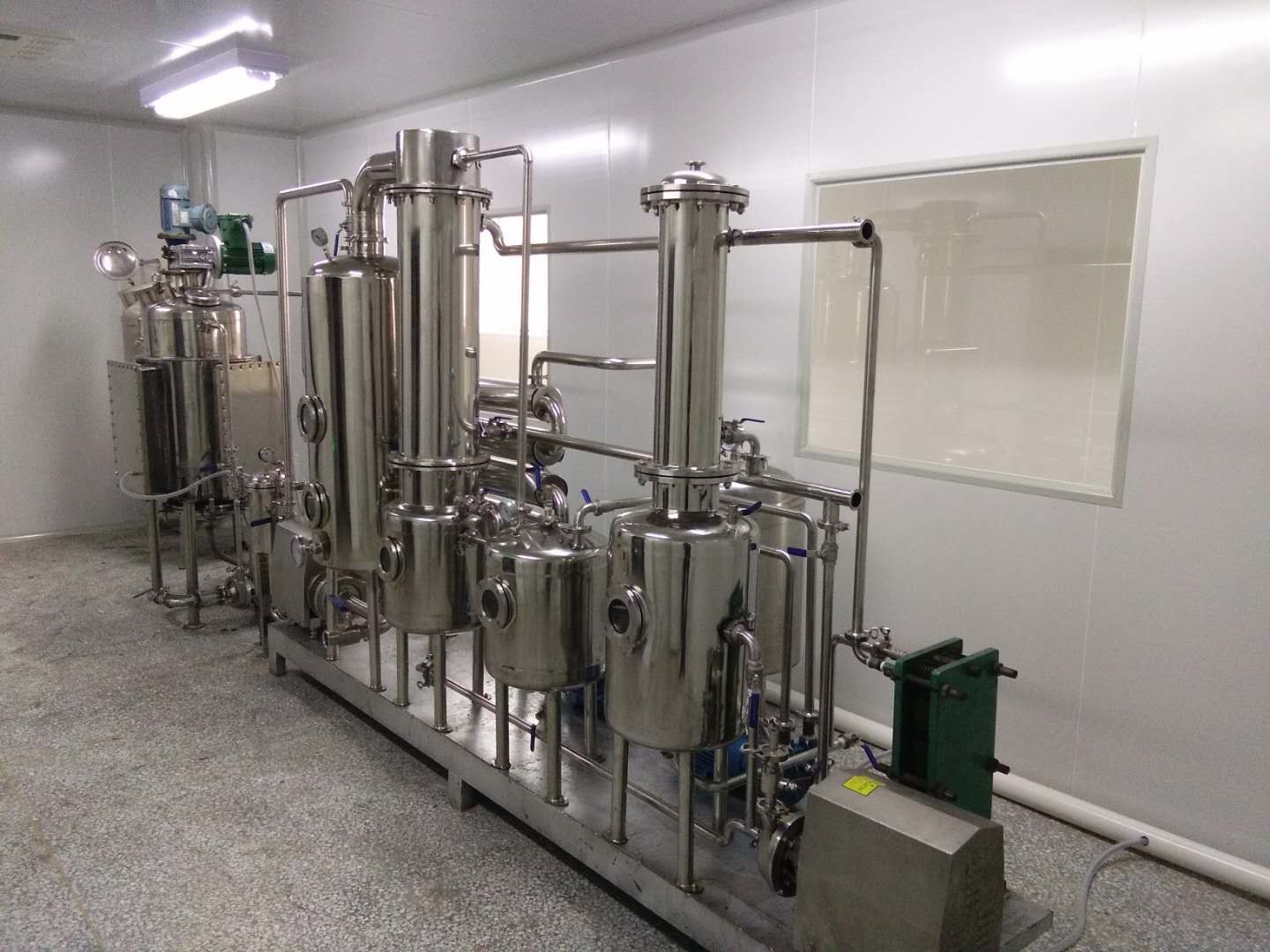 Cheap 100L Ethanol Extractor Equipment for hemp CBD oil or Pharmaceuticals and chemicals wholesale
