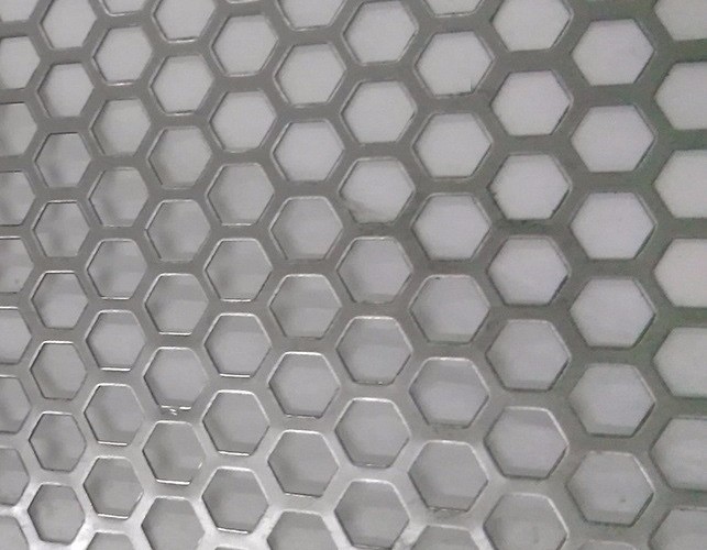 Cheap Hexagonal Hole Perforated Metal Perforated Aluminum Sheet 2mm thick 3003 5005 5052 6061 3004 wholesale