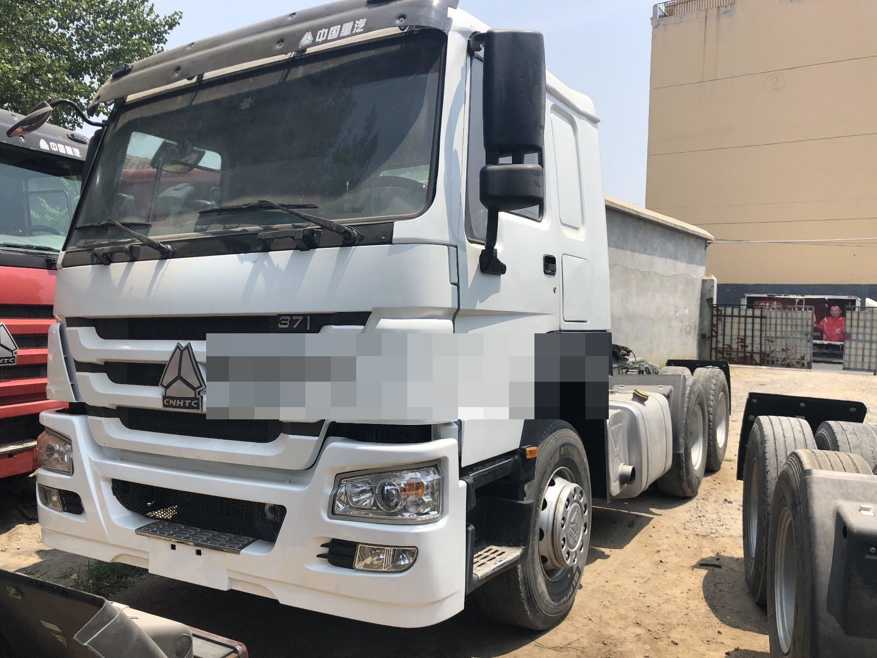 China                  Widely Used Cheap Price HOWO 371HP 6X4 10 Wheels Used Tractor Truck for Sales by Owner              on sale
