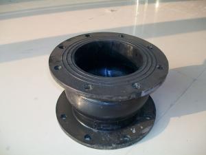 Different diameters rubber expansion joints