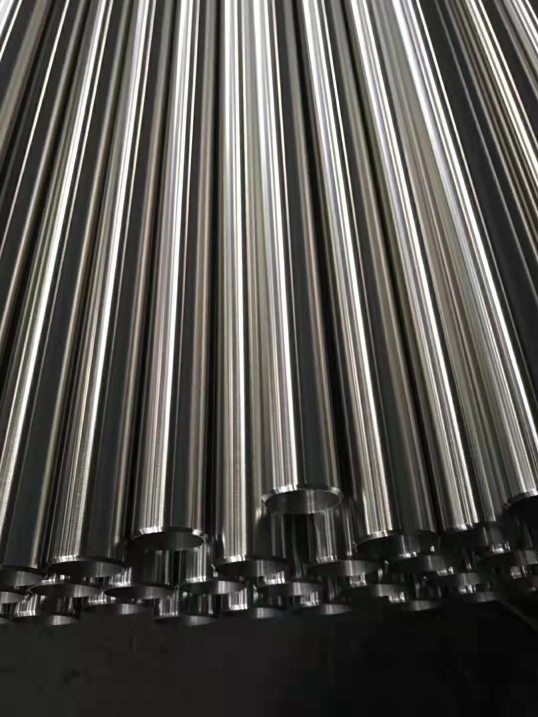 China Mirror Stainless Steel Welded Pipe 304 Stainless Steel Sanitary Pipe ASTM A554 on sale