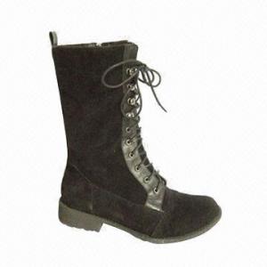 China Women's Flat Lace-up Dress Boot with Suede Upper, Popular and Comfortable Design for Autumn/Winter on sale