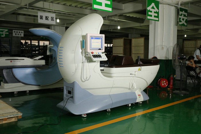 Cheap Non Surgical Disc Decompression Machine Hydraulic Drive For Spine Disease wholesale
