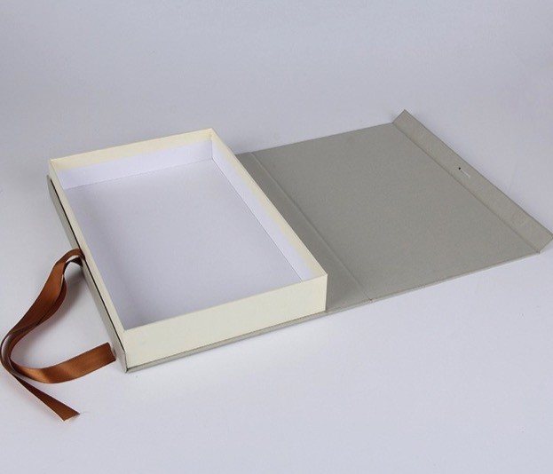 Cheap Rectangle Power Bank Portable Card Board Packaging Boxes , Promotional Mouse Accessoires Boxes wholesale