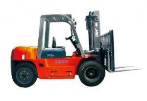 Cheap Durable Warehouse Lifting Equipment 5 Ton Diesel Forklift With Side Sliding Fork wholesale