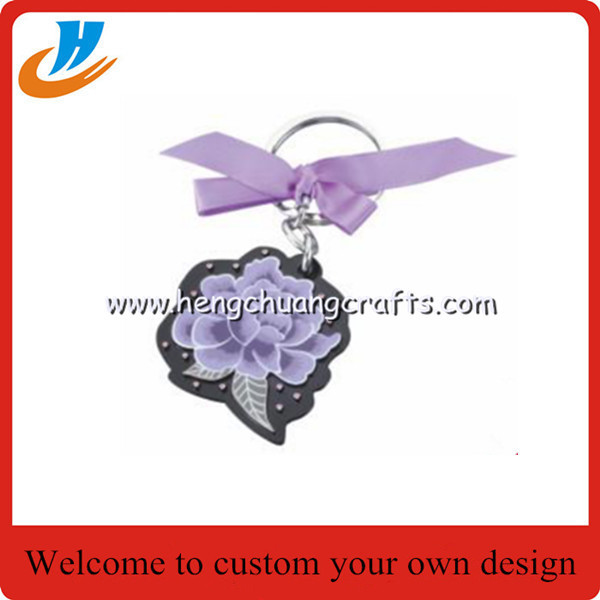 Cheap Soft enamel metal keychain,flower metal gift keychain with key chains design wholesale