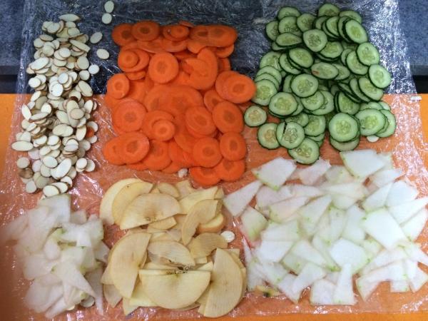 Hign yieldrate Melon root vegetable grinding vegetable chopper machine