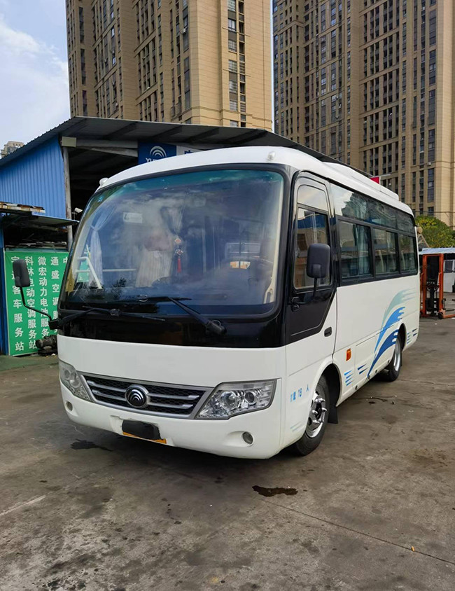 China 19 Seats Mini Used Passenger Yutong Bus Second Hand Travelling City on sale