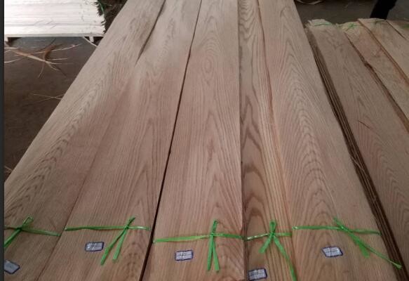 Cheap P/S Cut Natural Wood Veneer Premium Eco Friendly Mountain Grain Wood Veneer wholesale