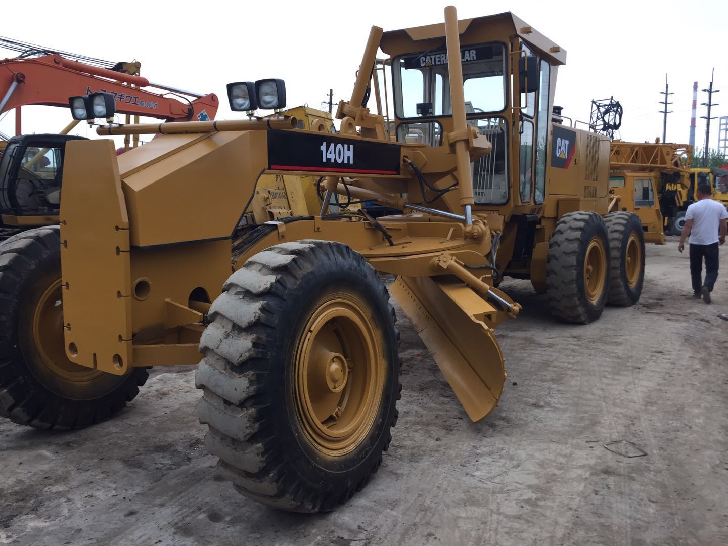 Cheap Used cat 140h grader ,Used CAT 140 140G 140H 140K Grader for sale wholesale