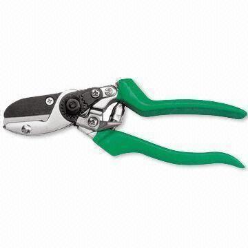 Cheap Ratchet Pruning Shear with 50# High Carbon Steel Upper and Lower Blades wholesale