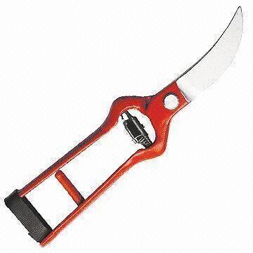 Cheap Drop Forged Bypass Pruning Shears with Carbon Steel Blades and Skid-proof Handle wholesale