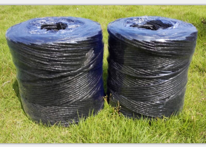 China Webbing And Sewing Polypropylene Twine / PP Split Fibrillated Yarn 1000D~8000D on sale
