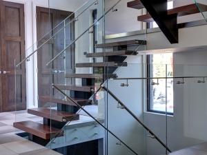 Cheap Customized Wooden Tread Straight Flight Staircase Glass Railing For Villa Design wholesale