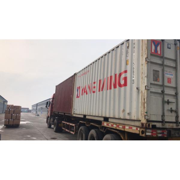 The Carburetor Cleaner Aerosol Valve Delivers a High-Pressure Concentrated Stream of Cleaning Solvent