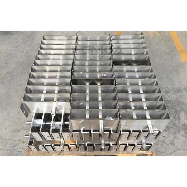 Stainless Steel 304 Sheet Metal Prototypes Deburring Tapping M12 Surface Finishing