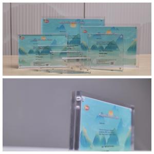 Cheap Clear Transparent Picture Magnetic Acrylic Photo Frame Poster Display Stand wholesale