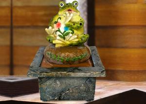 Cheap American Style Polyresin Frogs Indoor Tabletop Fountains wholesale