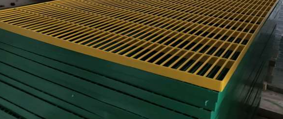 Corrosion Resistant Metal Grid Floor Fence Grating Plate For Goose Cage Construction