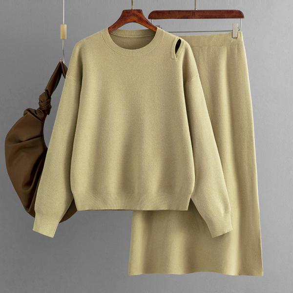 Fall Sweater and Free Shipping for Fall Season 2024 New Loose Women's Round Neck Sweater Half Skirt Set