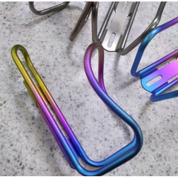 Lightweight Titanium Alloy Bike Water Bottle Holder For Outdoor Sports