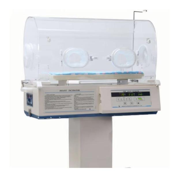Infant incubator in clinical environment with medical accessories