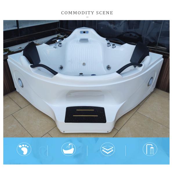 Freestanding 60 Inch Air Jet Bathtubs Whirlpool 1560x800mm Radio Function