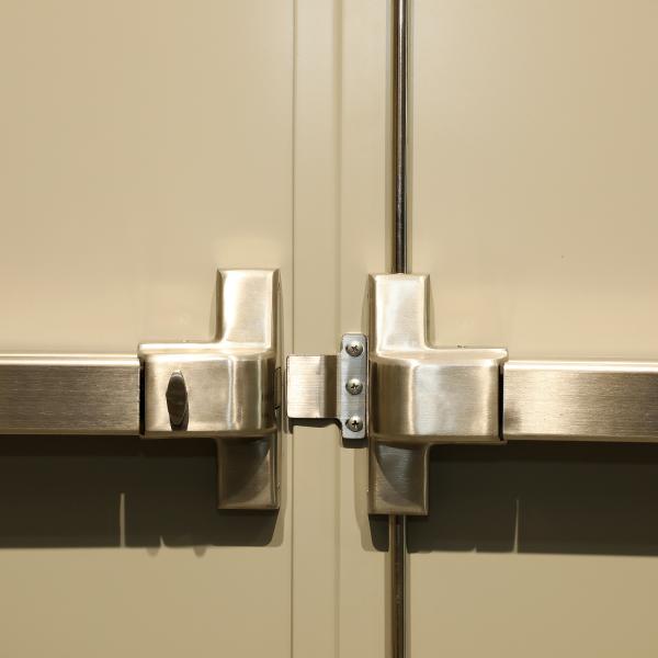 ISO Certified Fire Rated Steel Doors With Glass Interior Security Finished