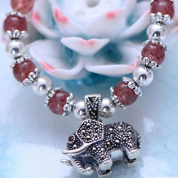 Women 6mm Strawberry Quartz Beads 3 Rows Strand Bracelet with Silver Charm (042861W)