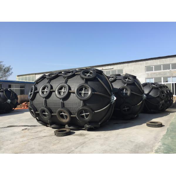50Kpa 80 Kpa STS Pneumatic Rubber Fender Yokohama Type Fenders With Tire Chain Net