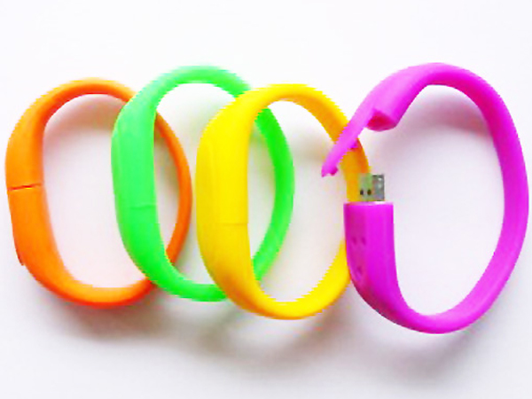 Cheap Wristband PVC USB flash Drive Custom Silicon Bracelet USB stick 16Gb