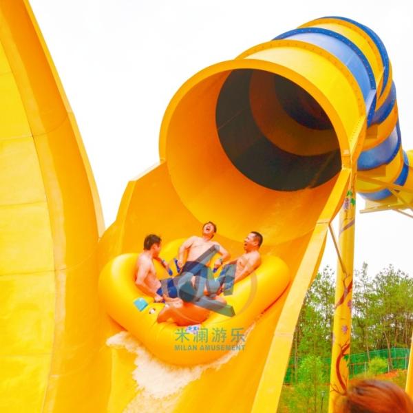 Big Tornado Water Park Slide Attractive Water Slide For Pool Challengeable More Than 15m Height