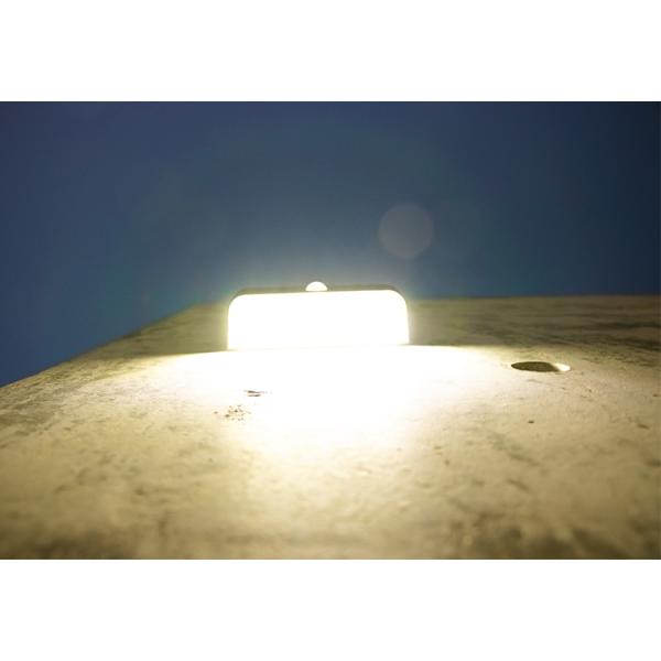 6000K Cool White Solar Waterproof Garden Lights Motion Detected For Courtyards Buildings