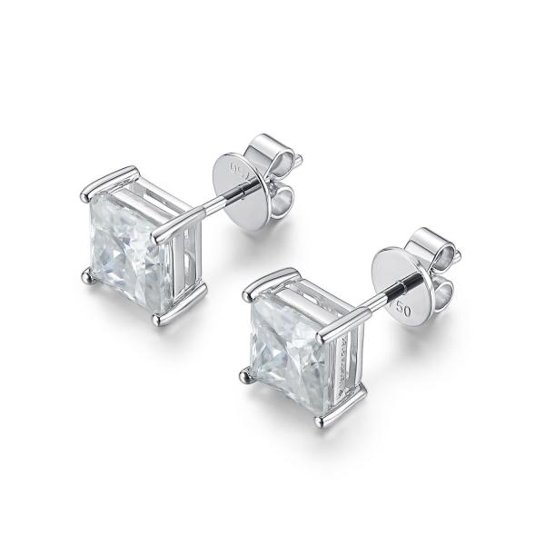 Cubic 18K Gold Moissanite Diamond Stud Earrings For Birthday Gift